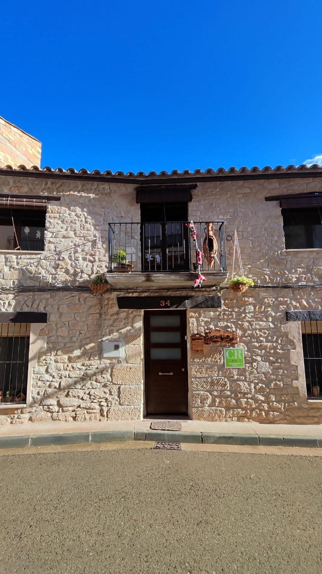 Villa Cr Vista Alegre à Mazaleon Extérieur photo